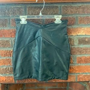 Faux leather bodycon mini skirt size small. Never worn with tag!